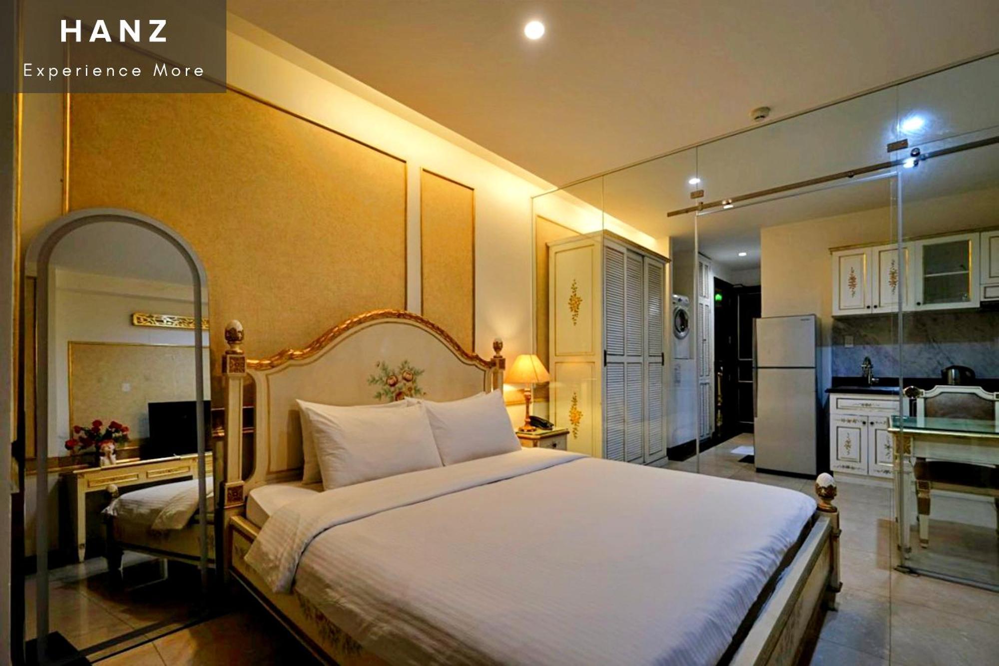 S79 Residences 345ab *